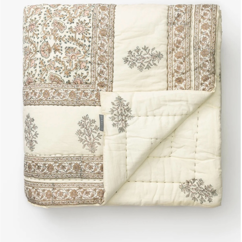 Elegant Cream and Brown Floral Quilt